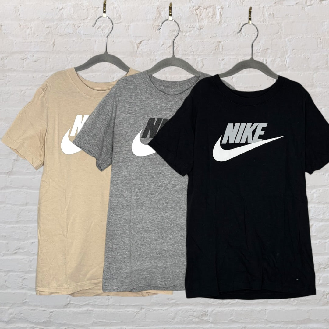 nike tshirt bundle