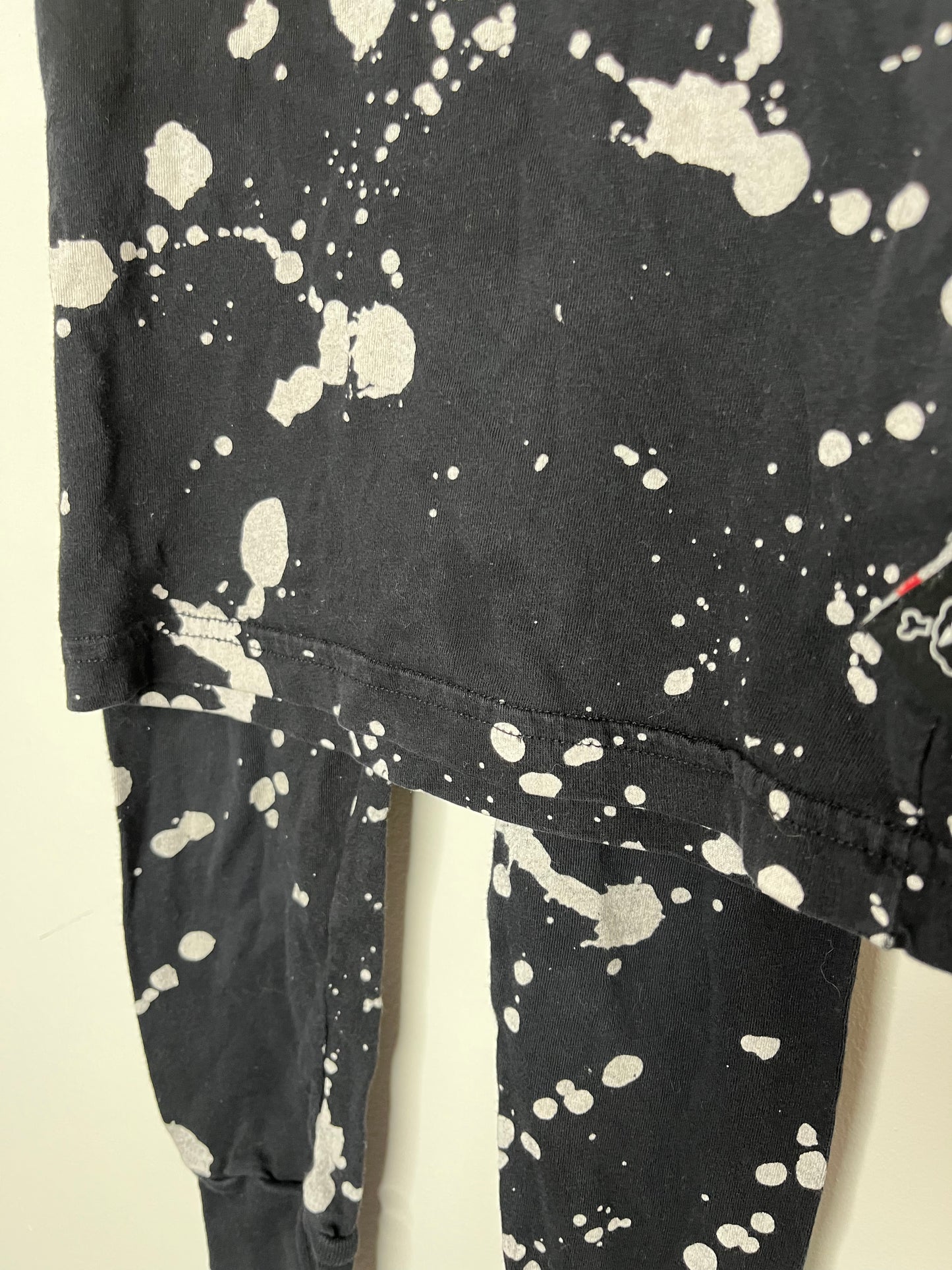 Nununu Paint Splatter Lounge Set (18-24)