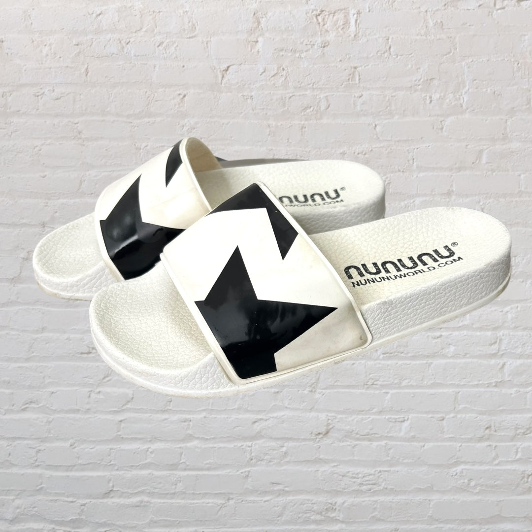 Nununu Star Slides (1Y)