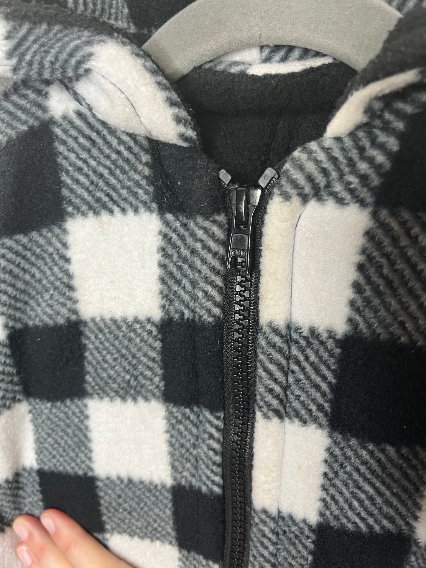 Small Shop Fleece Buffalo Plaid Car Seat Poncho (O/S)*