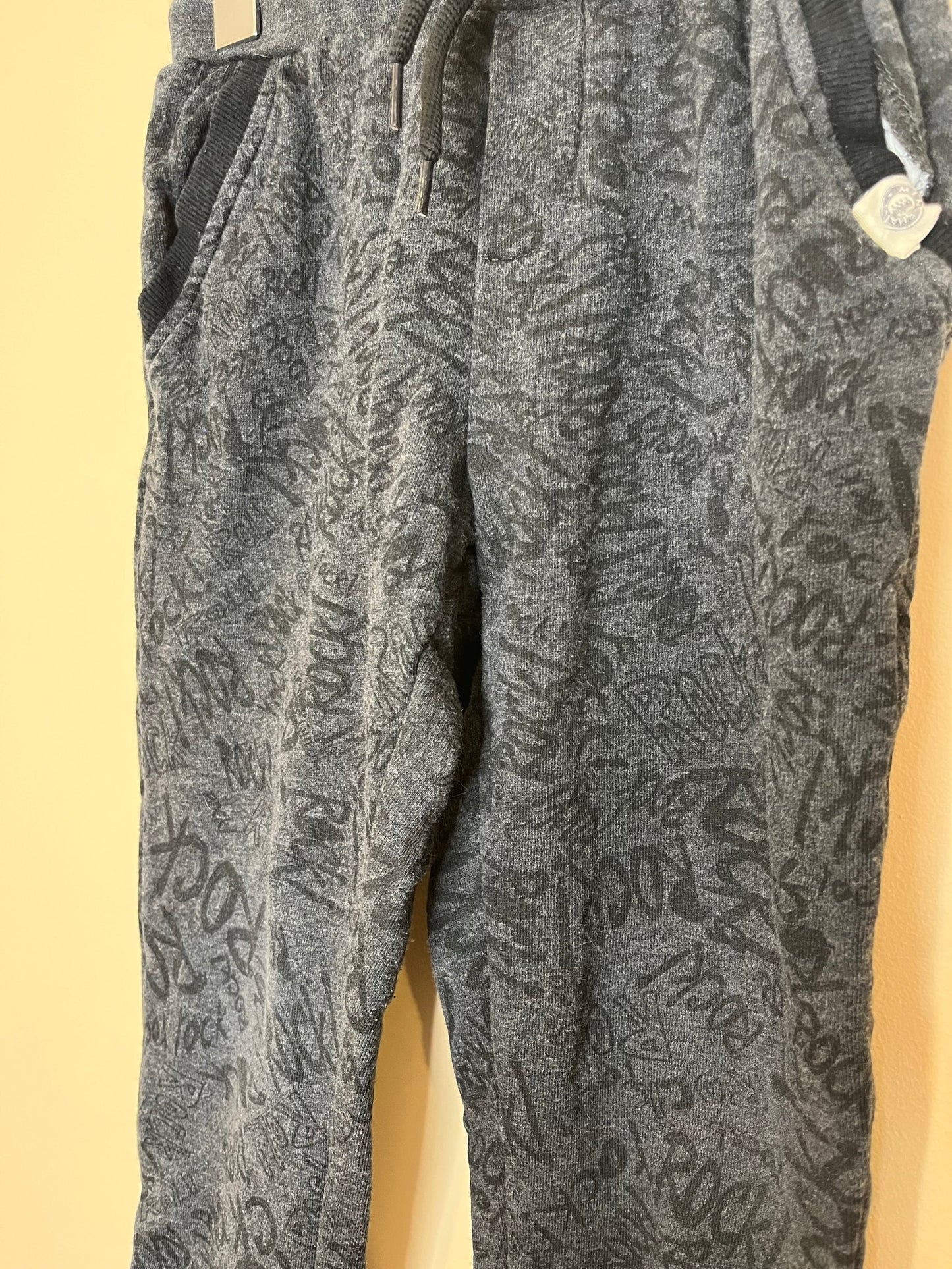 Mini Shatsu 'Rock & Roll' Drawstring Joggers (4T)