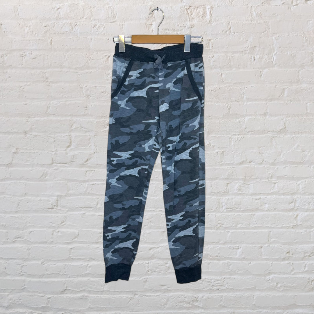 T2 Love Lightweight Camo Lounge Set (12)