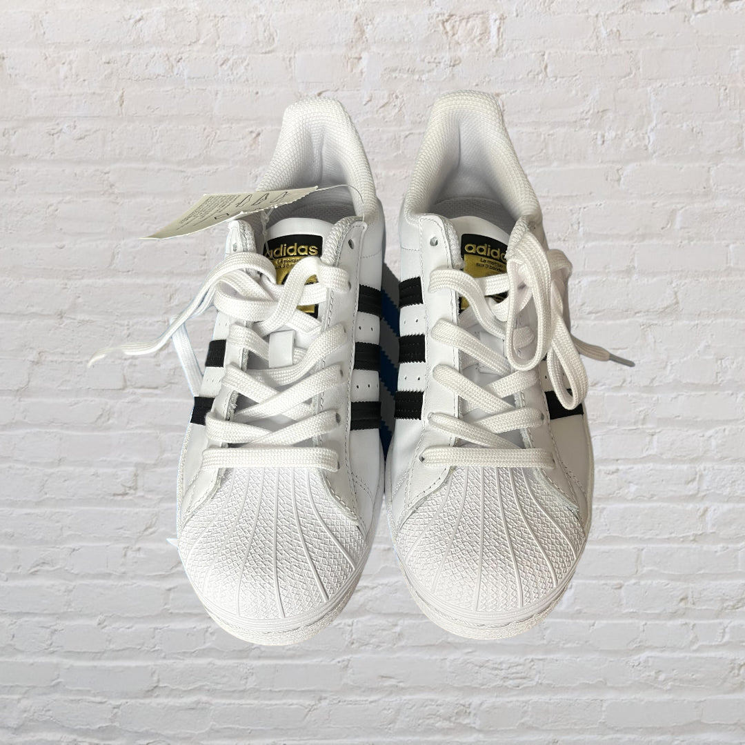 NEW! Adidas Classic Superstar Sneakers (5.5Y)