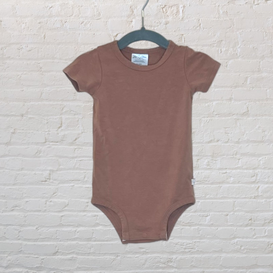 Jax and Lennon Bamboo Blend Basic Onesie (6-12)