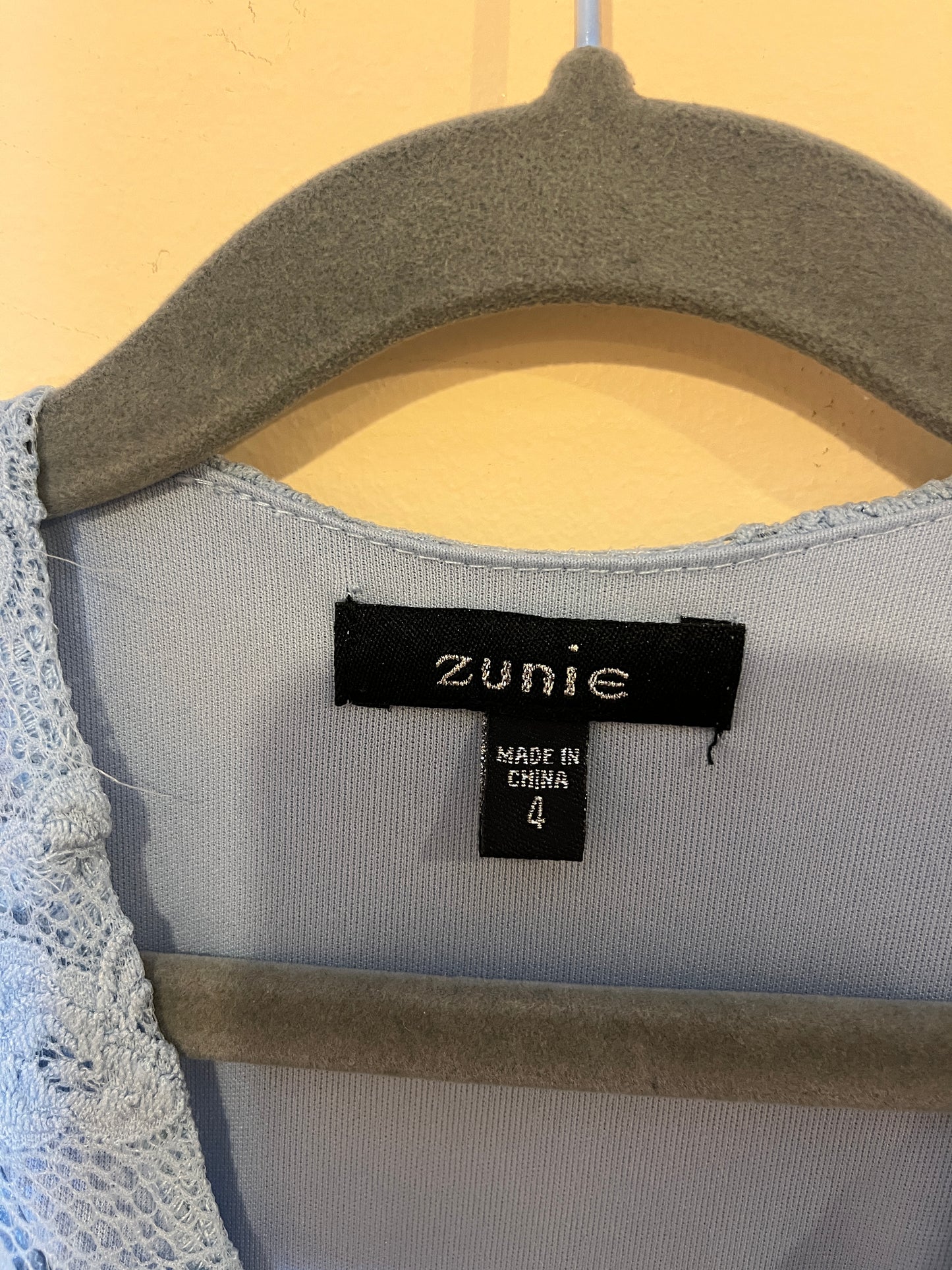 Zunie Tiered Floral Bow Dress (4T)