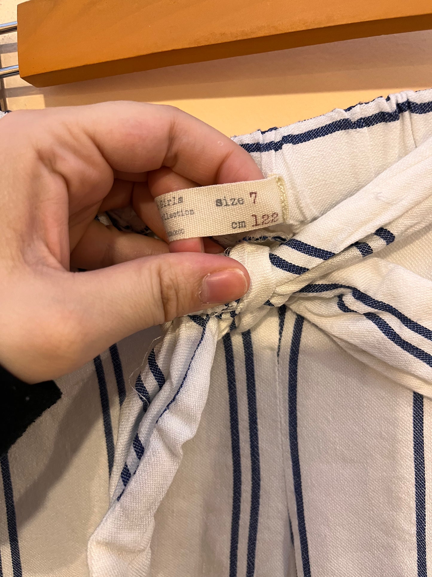 Zara Cropped Linen Pants (7)