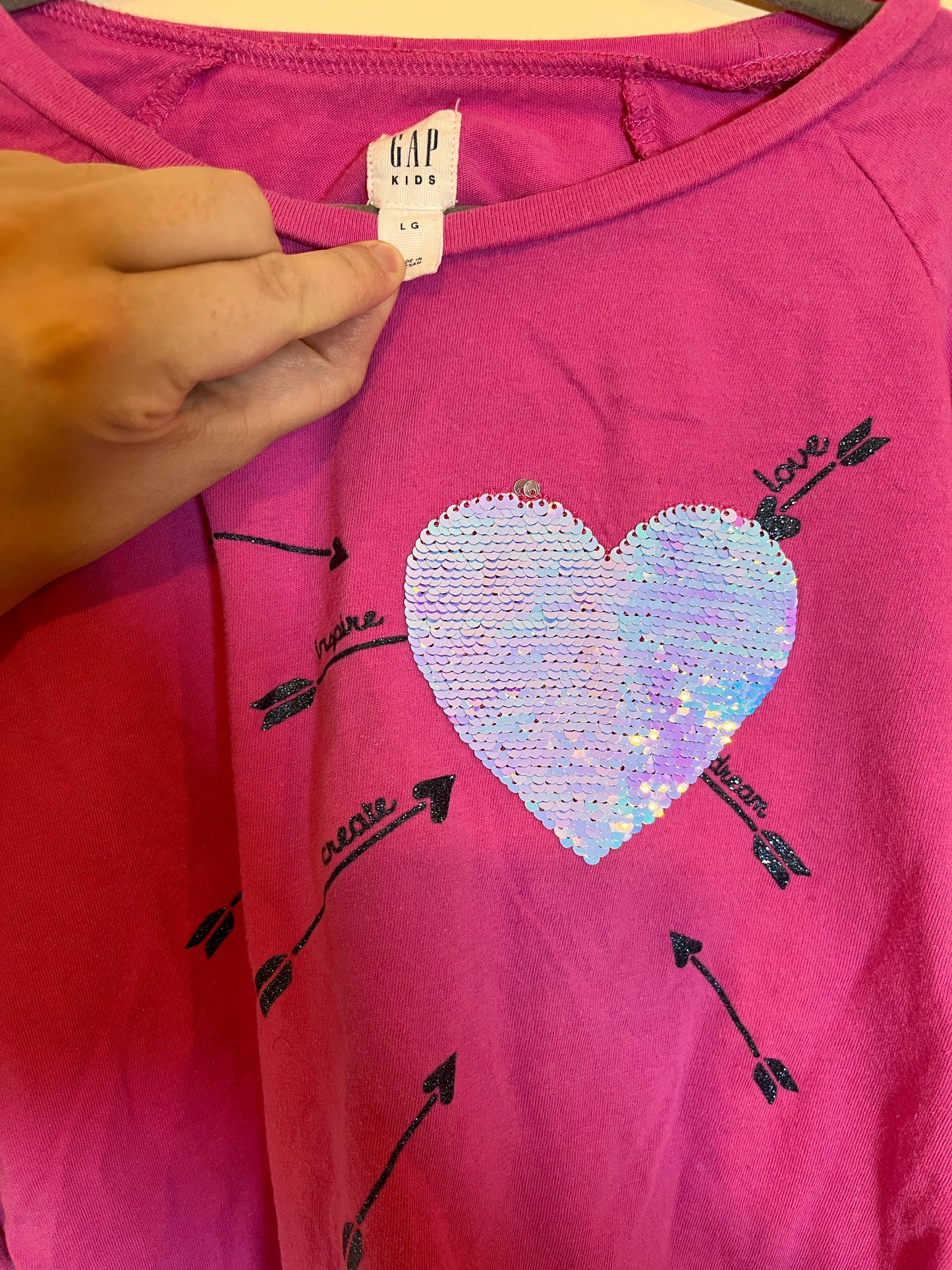 Gap Flip Sequin Heart Long-Sleeve (10)