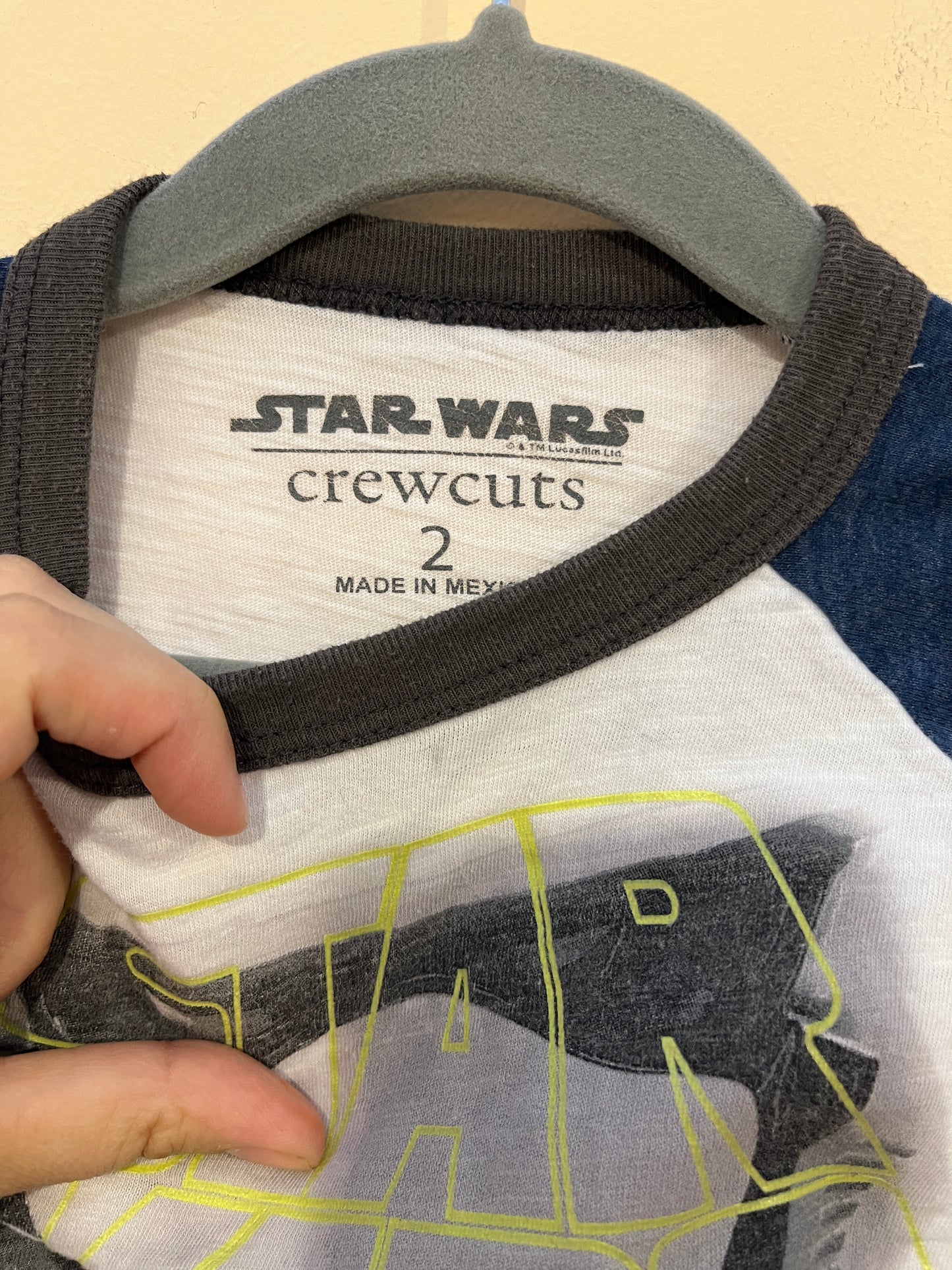 Crewcuts x Star Wars Long-Sleeve Raglan (2T)