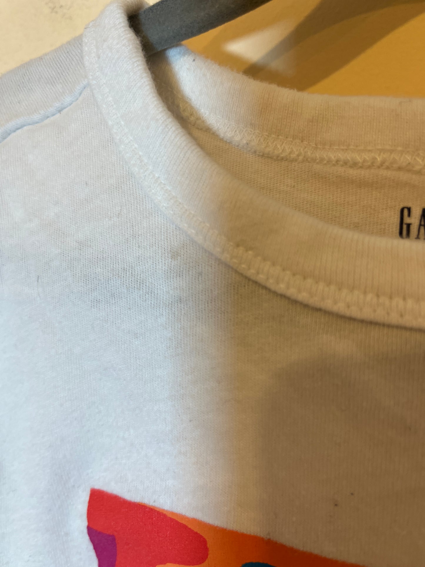 Gap Watercolour Shark T-Shirt (6-7)