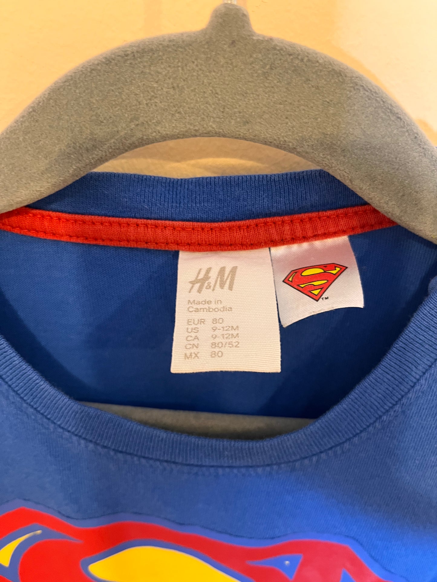 H&M Superman T-Shirt (9-12)