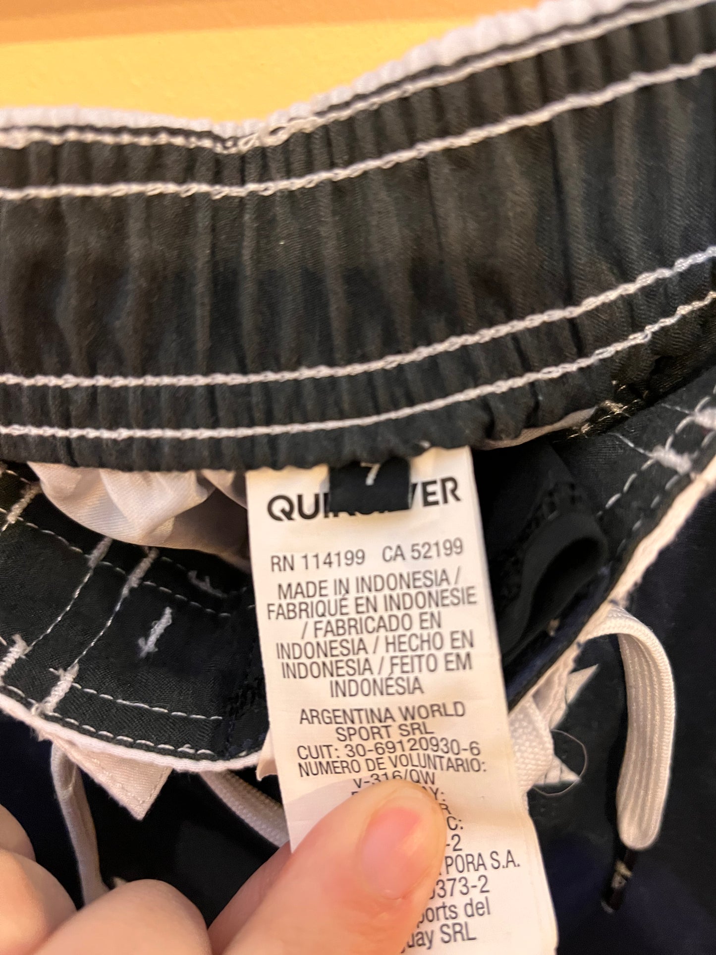 Quicksilver Colour Block Stars Swim Shorts (7)