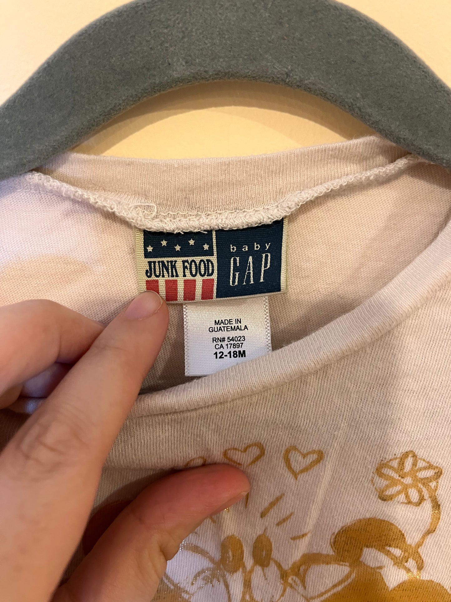 Junk Food x Gap Minnie & Mickey T-Shirt (12-18)