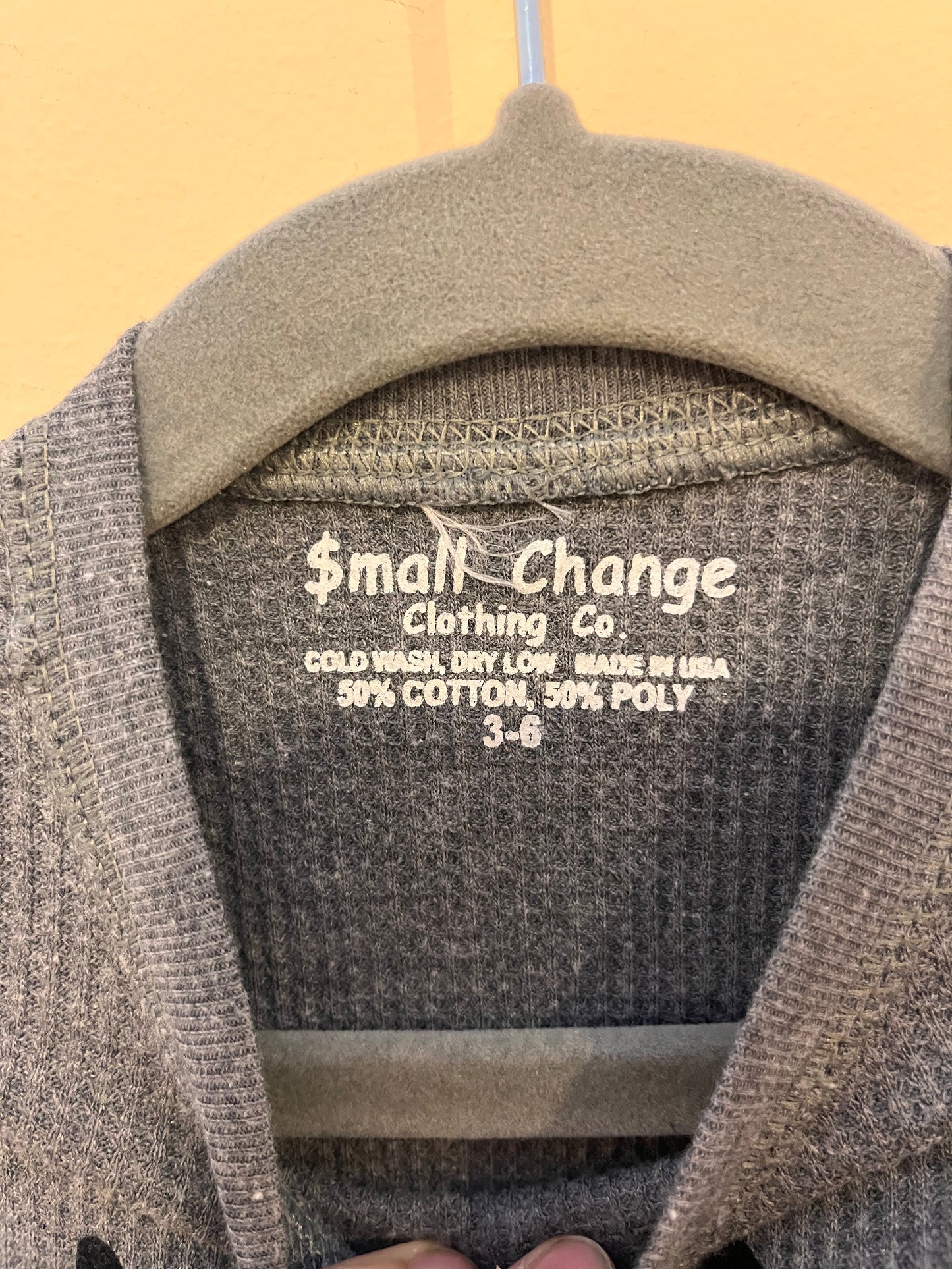 Small Change Clothing Co. "Hello" Two-Piece Heart Set (3-6)
