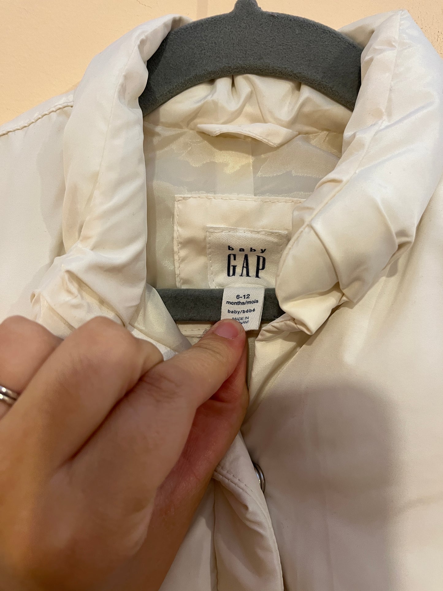 Gap Bow Puffer Vest (6-12)