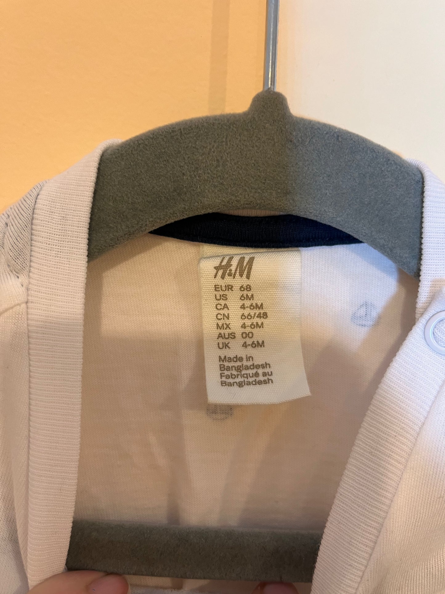 H&M Bowtie & Suspenders T-Shirt (6M)
