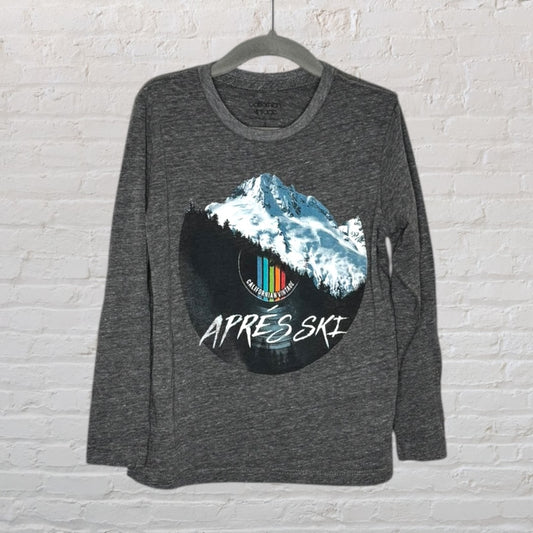 Heather grey long sleeve T-shirt with a mountain and 'Apres Ski' graphic printed on the front.