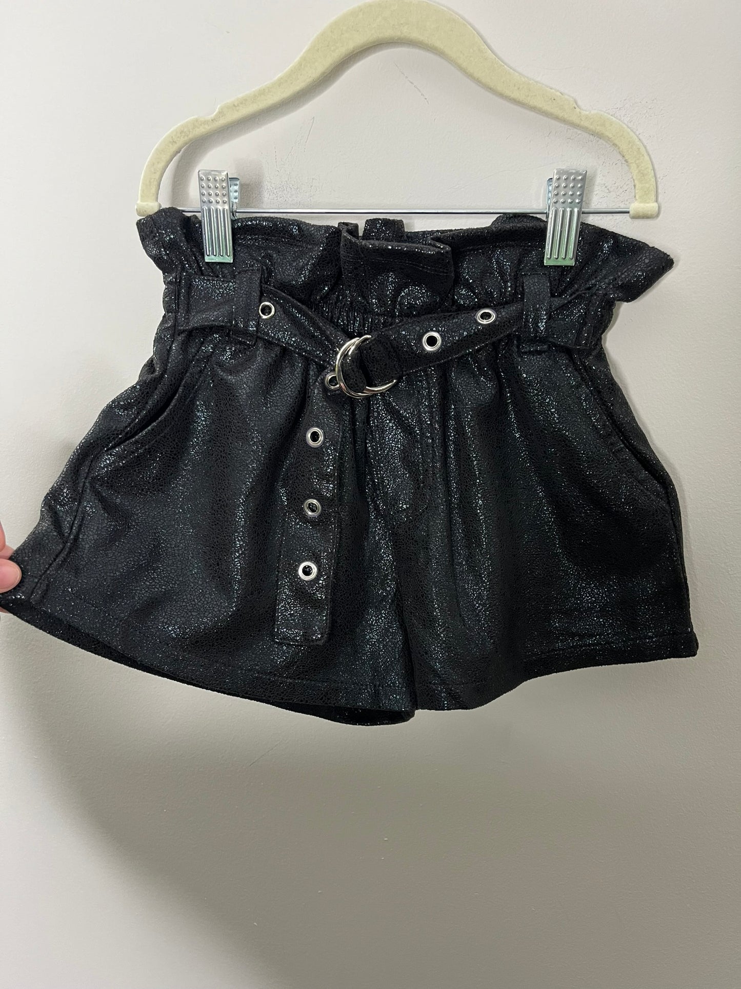 Mia New York Belted Shimmer Shorts (5-6)