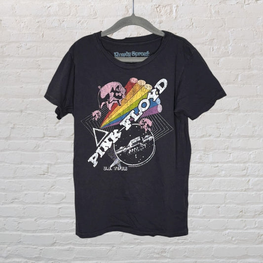 Black graphic T-shirt featuring Pink Floyd U.S. Tour design with colorful prism and pig artwork.