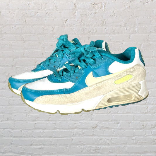 Nike Air Max 90 Sneakers (Footwear 2.5Y)