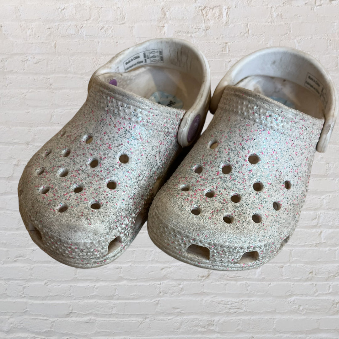 Crocs Iridescent Glitter Slip-Ons (7)