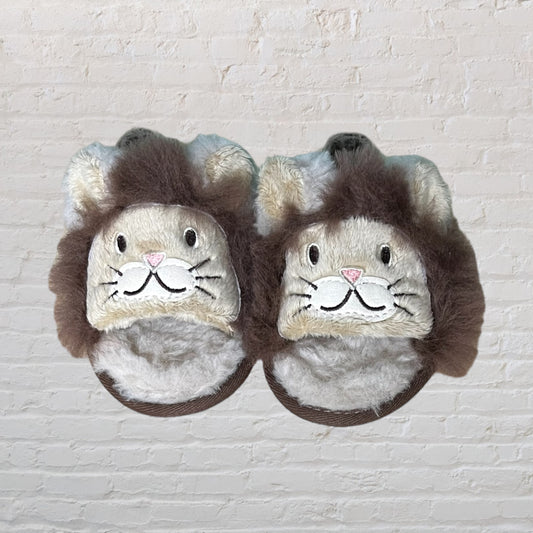 UGG Fluff Lion Slides (Footwear 8)