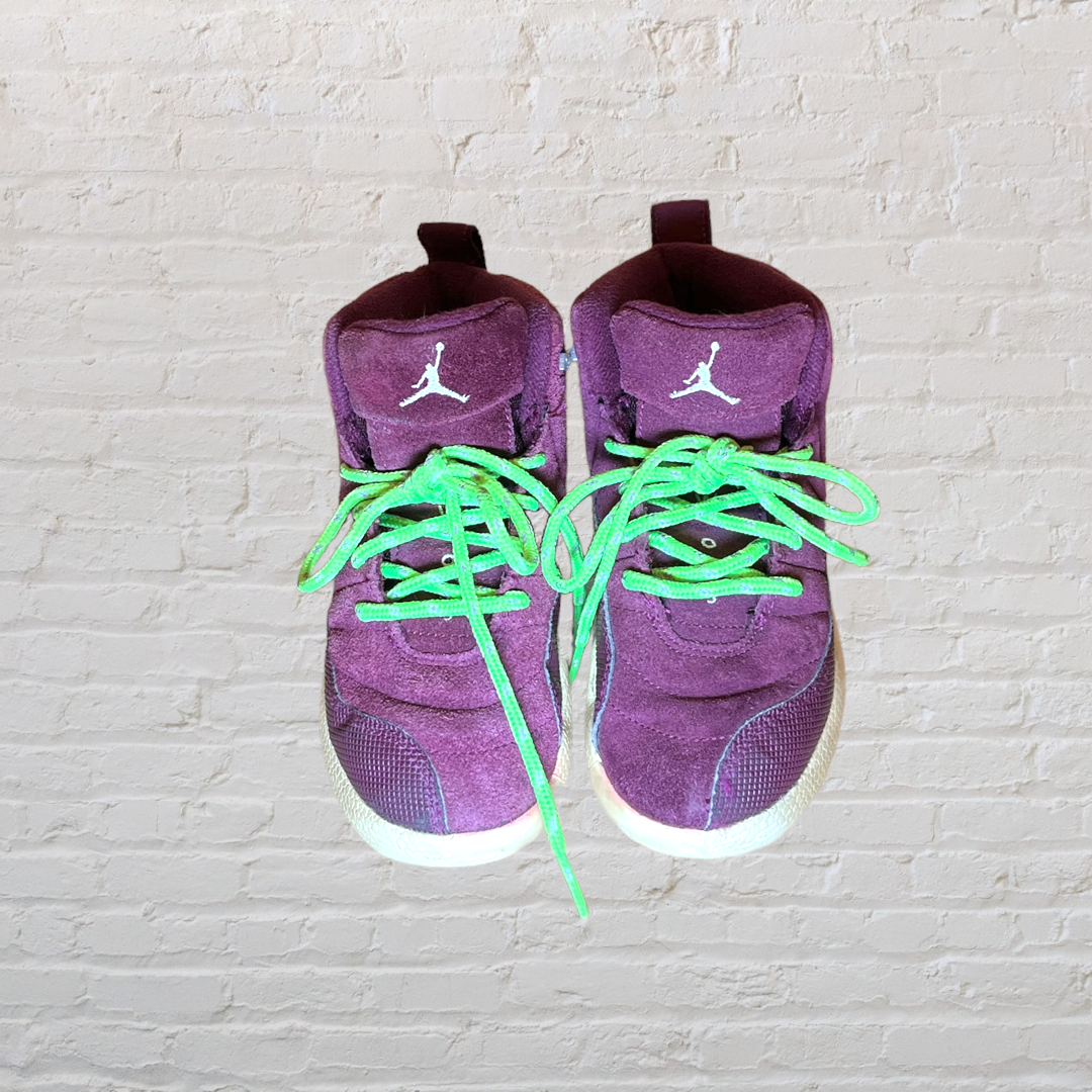 Air Jordan Retro Bordeaux Sneakers (12)