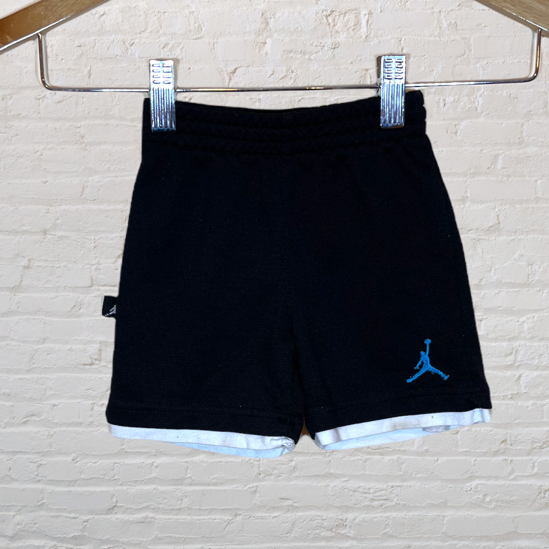 Air Jordan Athletic Shorts (12M)