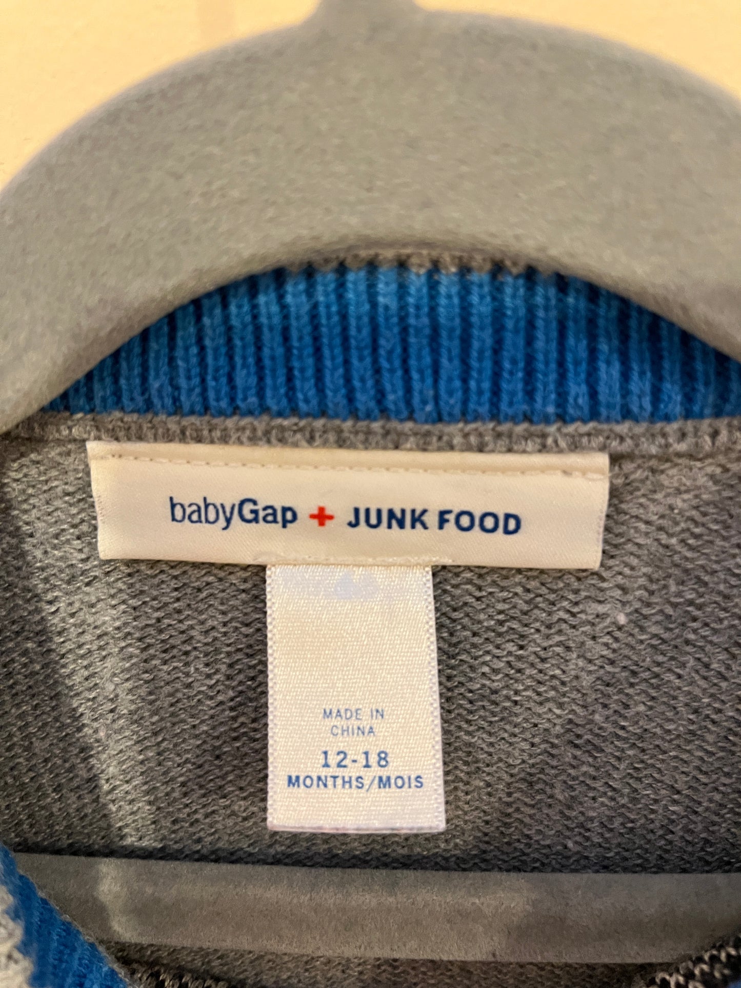 Gap x Junk Food Superman Knit Sweater (12-18)
