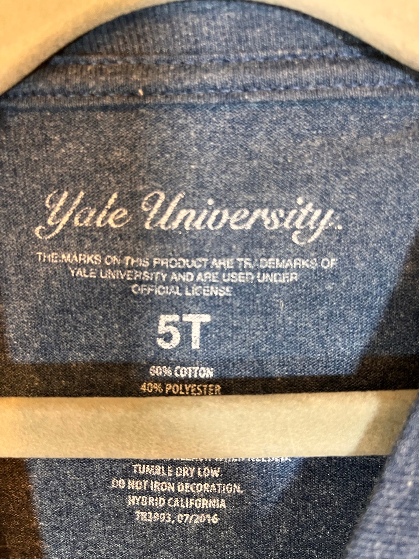Yale University Bulldogs T-Shirt (5T)